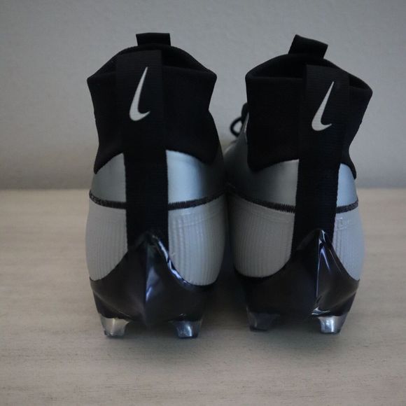 Nike DA5456 002 Men's Sz 8 Gray/Black Vapor Edge Pro 360 2 Football Cleats $135 - Picture 2 of 10